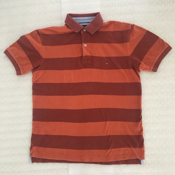 Stylish Tommy Hilfiger Men's Polo Shirt - Picture 2 of 5